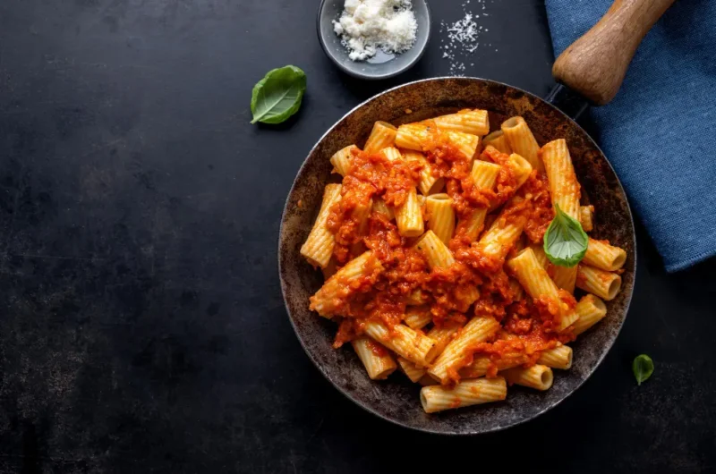 Rigatoni Peperonata