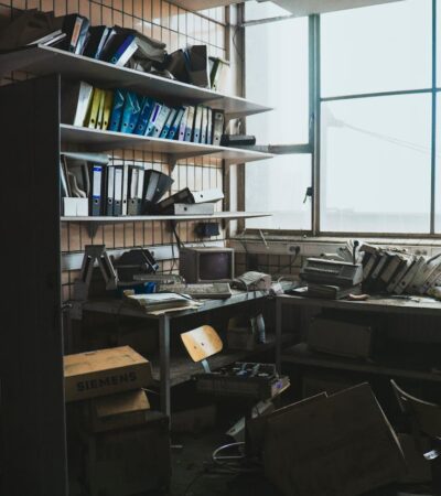 Clutter