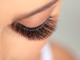 Natural Lashes