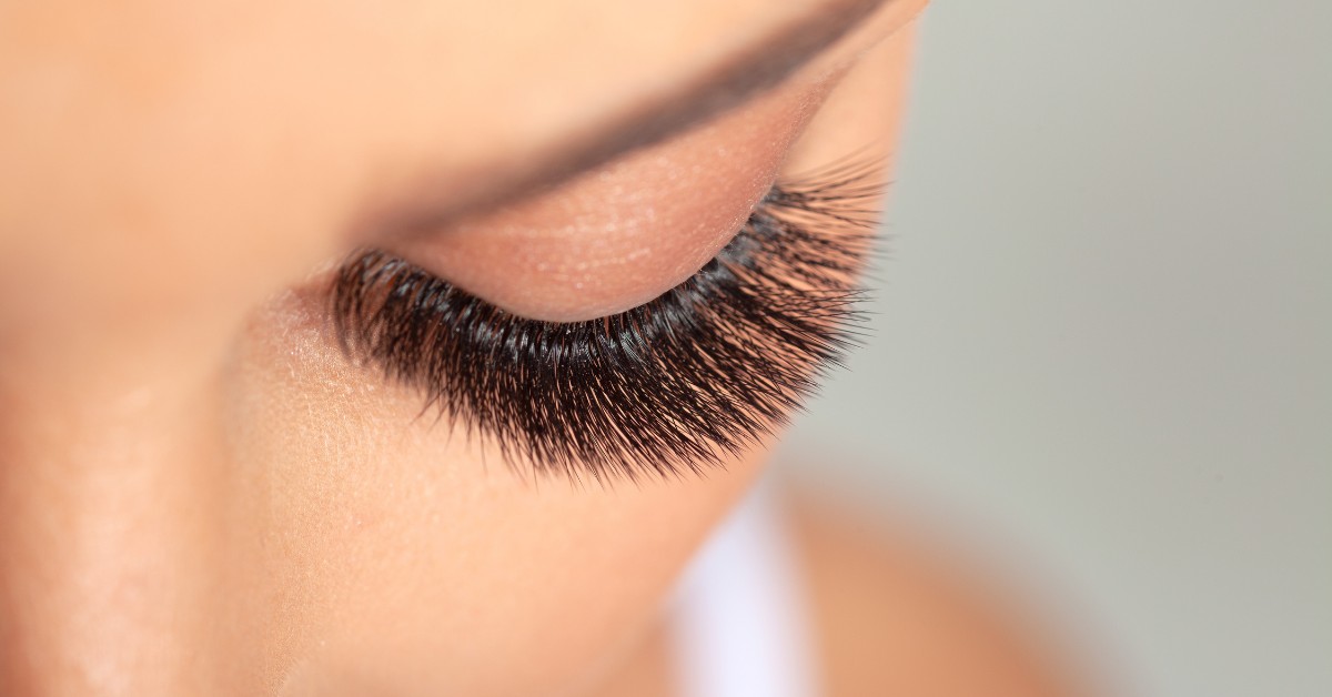 Natural Lashes