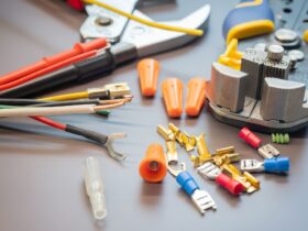 cable stripper with accessories